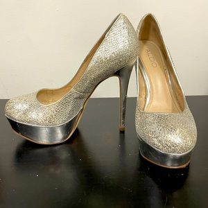 ALDO Silver Sequin-esque 6inch Pumps